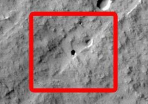 Американские семиклассники нашли  люк  в поверхности Марса