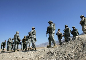Опрос: Большинство американцев выступают за вывод войск США из Афганистана