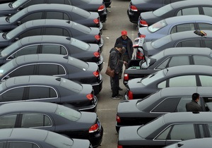 Продажи автотранспорта в Украине с начала года выросли почти на четверть