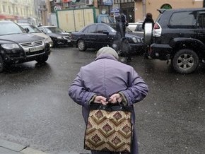 СМИ: Участковые отбирают квартиры у киевских пенсионеров