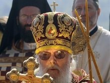 Алексий II прочитал литургию в Лавре