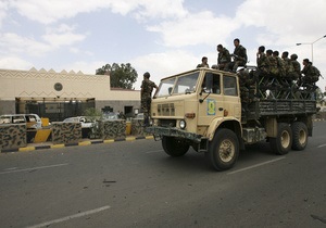 В столице Йемена военные не позволили полиции разогнать демонстрацию оппозиции
