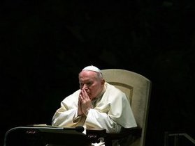 Ватикан признал чудо, которое совершил Иоанн Павел II после смерти