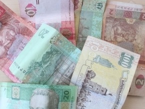 НБУ закрепил новую привязку официального курса гривни