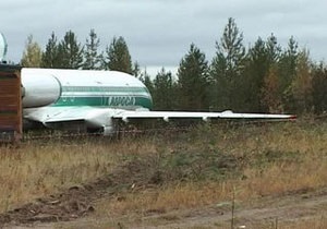 Медведев наградил пилотов, посадивших Ту-154 с отказавшими приборами