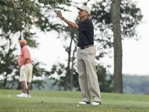 Обама сравнялся с Бушем по числу игр в гольф за время президентства