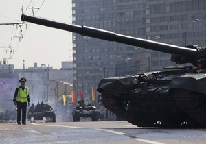 Акции в Москве: сторонникам Путина выделили в три раза больше металлодетекторов, чем оппозиции