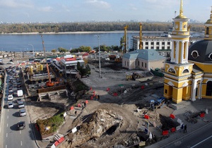 Попов: Реконструкция Почтовой площади идет по графику