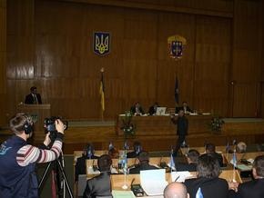 На заседании Тернопольского облсовета депутаты от Свободы подрались с регионалами