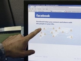 Каждый пятый развод в Великобритании происходит из-за Facebook