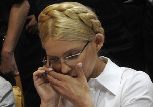 Тимошенко едва не удалили из зала заседаний за разговоры по телефону