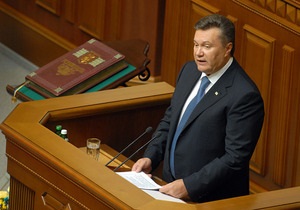 Янукович обратился к оппозиции: Спасать страну на майданах невозможно