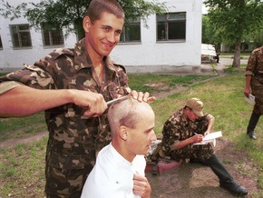 В Донецкой области в армию призвали 2150 юношей