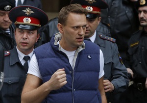 Выборы мэра: Возле Мосгоризбиркома Навального задержали полицейские, извинились и отпустили