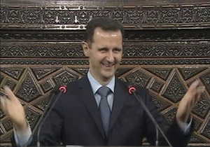 Президент Сирии объявил о прекращении всех военных операций в стране
