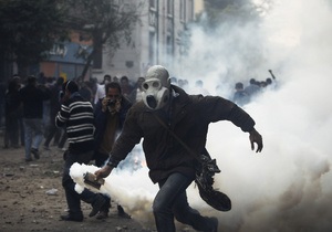 Жертвами столкновений демонстрантов с полицией в Каире стали 22 человека