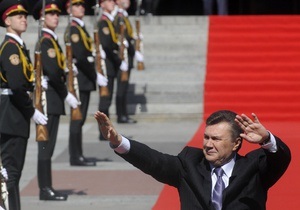 Янукович убежден, что лишь внеблоковый статус защитит нацинтересы Украины