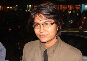 DW: Бангладеш затыкает рот блогеру, удостоенному международной награды