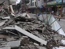 Количество жертв землетрясения в Китае достигло 55 тысяч человек