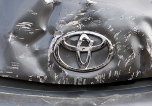 Аварии с участием Toyota: Власти США подтвердили, что в половине случаев виноваты сами водители