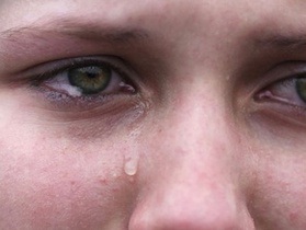 В Украине открыли горячую линию против насилия над женщинами