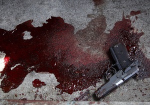 В Донецкой области в гараже застрелили троих мужчин