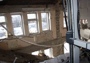 В МЧС уточнили, что жертвами мощного взрыва в Луганске стали трое человек