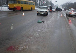 В последний день 2009 года в Украине произошло свыше 800 ДТП