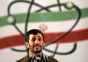 Ахмадинеджад распорядился построить в Иране четыре новых атомных реактора