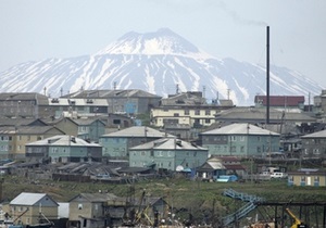 Глава МИД Японии осмотрел Курильские острова с воздуха