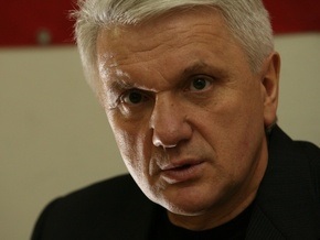 Литвин заявил, что на импичмент нет времени, а закон о ВСК Ющенко ветирует