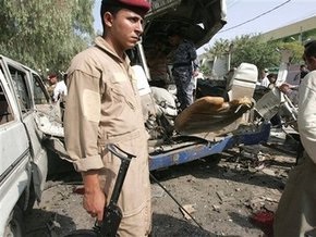 Не менее 8 человек стали жертвами взрывов в Ираке