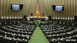 Парламент Ирана проголосовал за высылку посла Британии