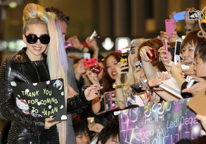 В Джакарте отменили концерт Lady GaGa: певица  плохо влияет на юные умы 