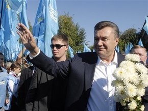 Янукович: 80% украинцев считают, что власть должна уйти в отставку