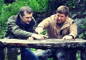 Сурков после увольнения отдохнул с Кадыровым. Глава Чечни выложил совместные фото в Instagram