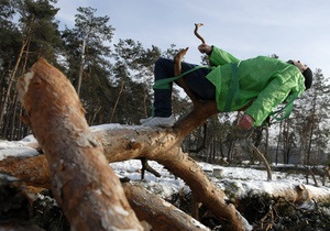 Киевзеленстрой передал в прокуратуру материалы относительно вырубки деревьев в парке Покал
