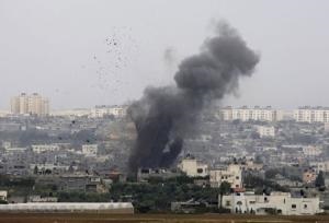 Трое палестинцев убиты в результате удара израильских ВВС
