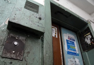 Во всех районах Киева отремонтируют лифты