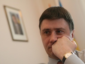 Кириленко и Зварич подали в отставку