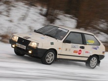 Стартовало ралли Буковинська зима-2008