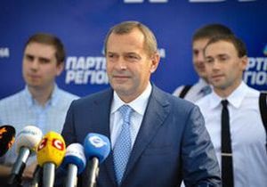Клюев объяснил, почему от ПР на выборы идет сын Азарова, но не идет Левочкин