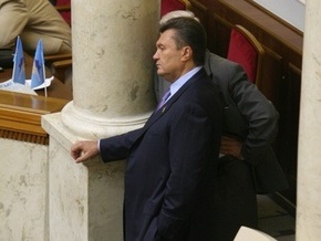 Рада начала вечернее заседание с перерыва. Янукович обвинил коалицию в профанации