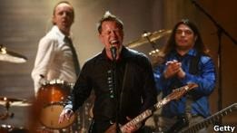 Metallica и Red Hot Chili Peppers могут перенести тур из-за кризиса евро
