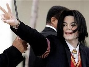 Отец Майкла Джексона назвал новую дату похорон певца