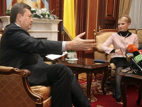 Секретариат Ющенко: Тимошенко и Янукович соревнуются за благосклонность Кремля