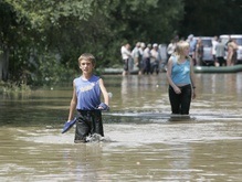 Полмиллиона гривен помощи выделил Севастополь пострадавшим от наводнения в Западной Украине