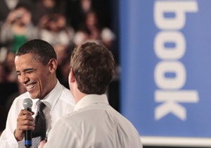 Фотогалерея: Like от Обамы. Президент США встретился с Цукербергом и пообщался с пользователями Facebook