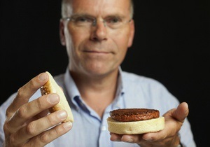Искусственный гамбургер за 215 тыс. фунтов - видео