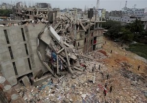 Обрущение здания в Бангладеш: число жертв превысило 360 человек